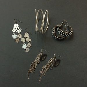 Bundle of silver tone jewelry